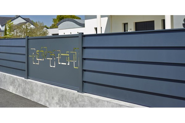 Achat d'un panneau décoratif pour clôture aluminium