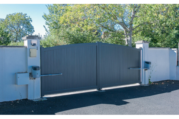Portail battant aluminium...