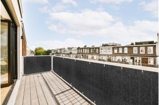 Où trouver un brise-vue en toile pour balcon Noir