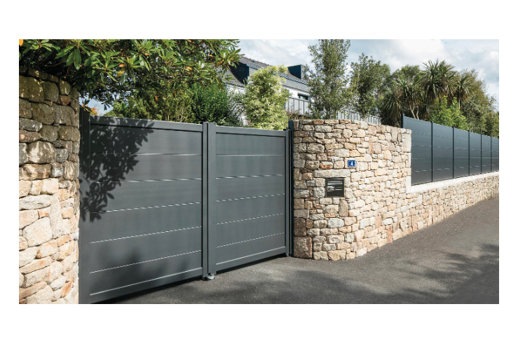Portail battant aluminium...