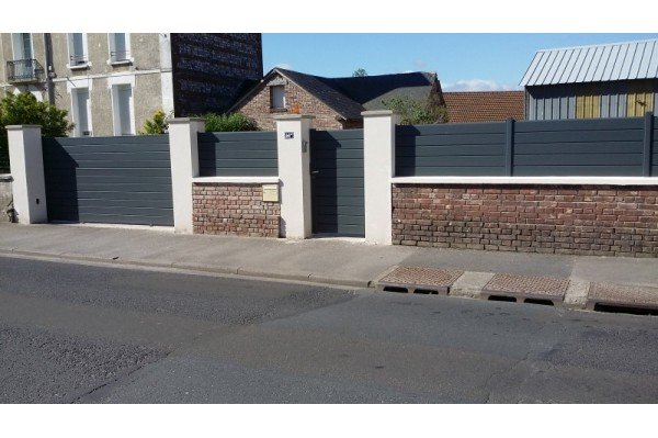 Vente en ligne de panneaux de clôture en aluminium lames pleines 21 cm