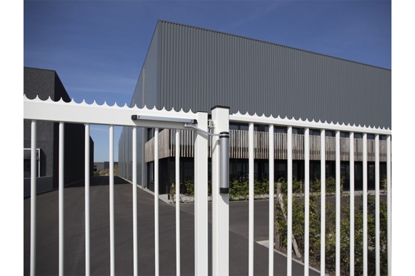 Ferme-portail compact...