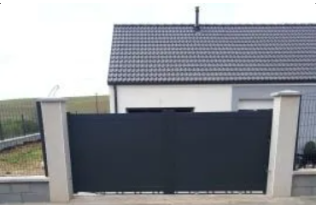 Portail aluminium battant...