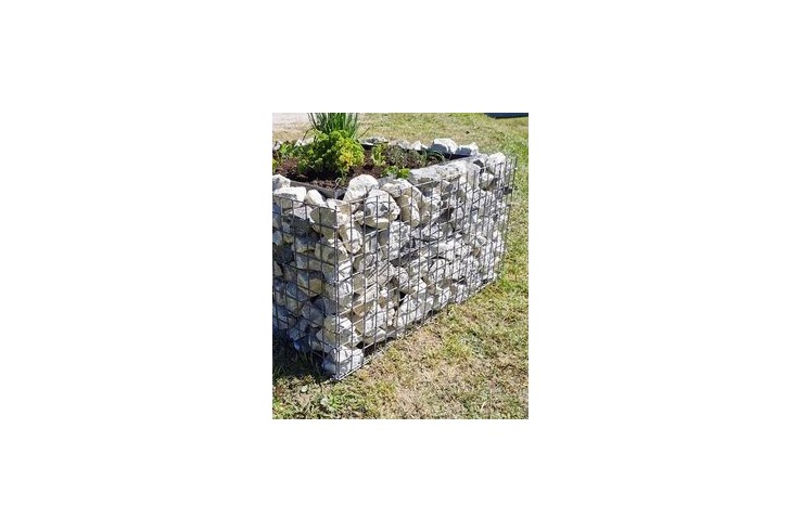 Jardinière en gabion...