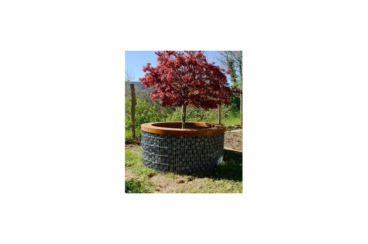 Jardinière en gabion...