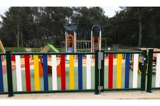 portail aire de jeux enfants