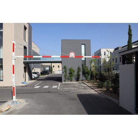 Portique de parking pivotant