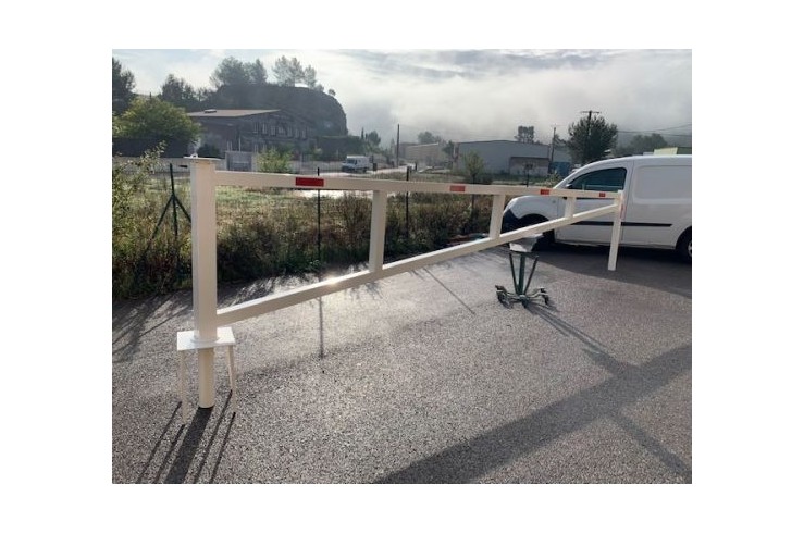 Bandes réflechissantes pour barrière DFCI