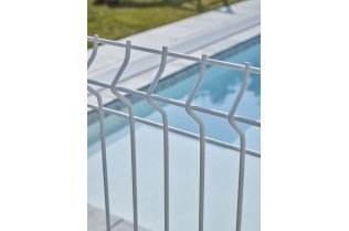 Achat en ligne d'une clôture piscine rigide