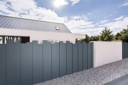 Clôture aluminium : comment préserver son intimité ?